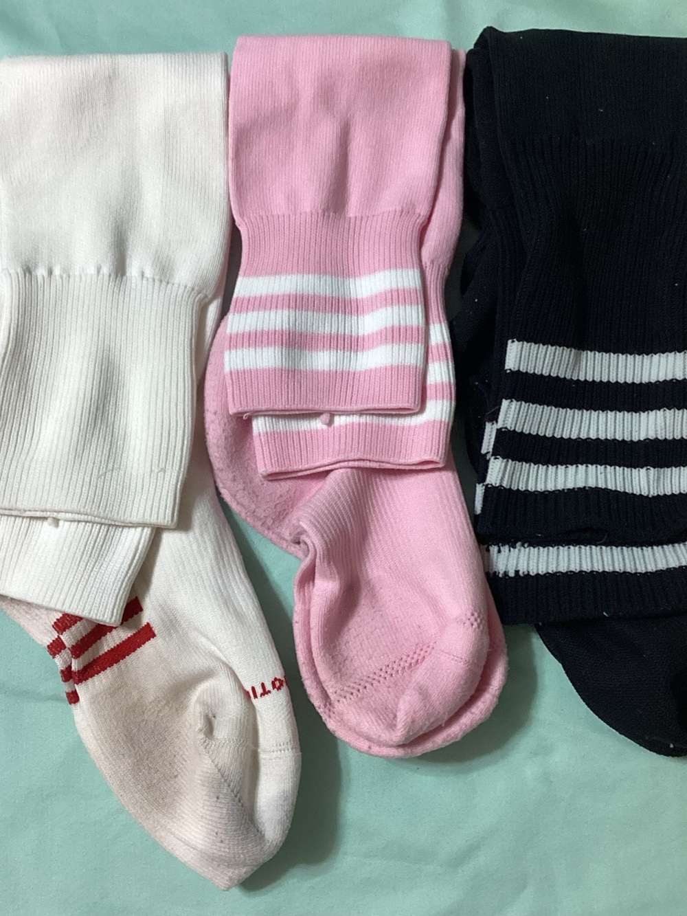 Adidas Unisex Black and White Stripe Athletic Soccer Socks Size M-L